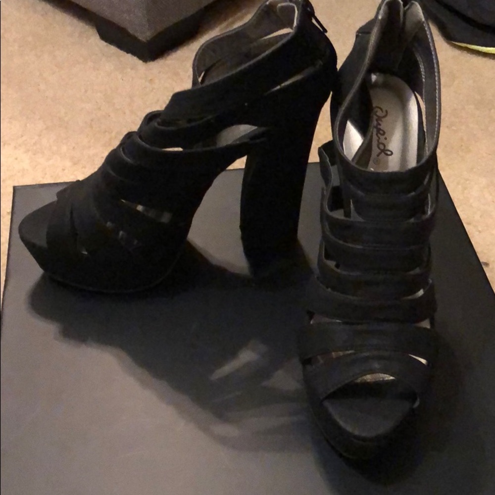 Qupid black heels